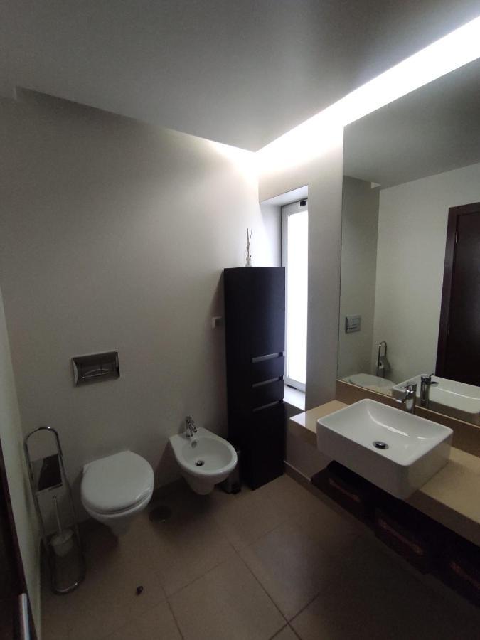 Ocean View Apartment Портиман Екстериор снимка